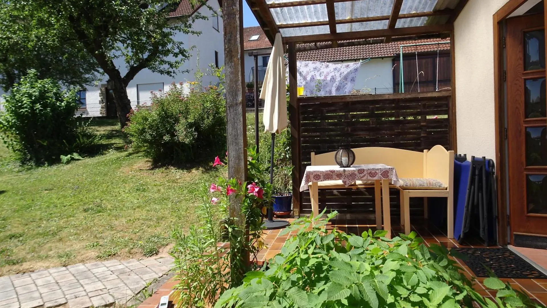 Kleines Ferienhaus Mit Garten Und Grill In Garitz Bad Kissingen
